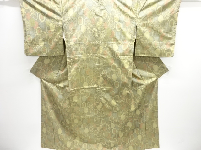 亀甲に花模様織出し西陣お召し着物